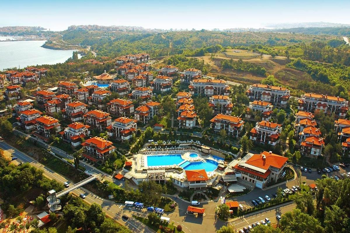Lilia Sun Apartment Sozopol Exterior photo